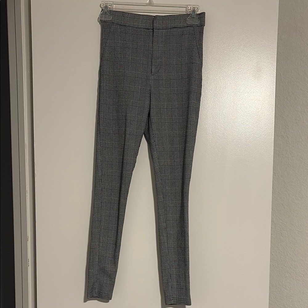 Woman’s  Gray Plaid Dress Pants